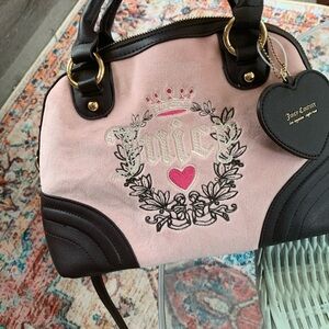 Juicy couture 2000 y2k vibe! New